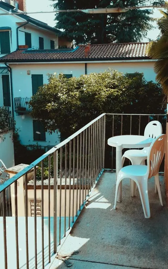 Hotel Pavone Angera